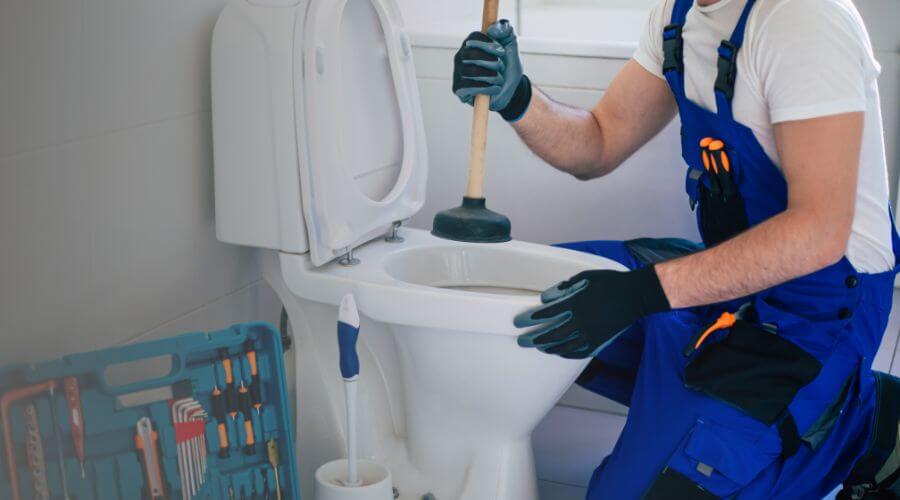 Local expert plumbing services in Tatamy, PA
